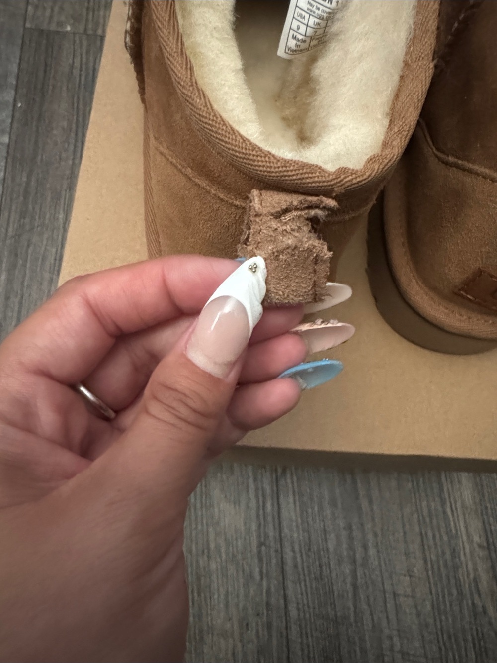 UGG Classic Ultra Mini Boots Chestnut – New With Box - Picture 8 of 10